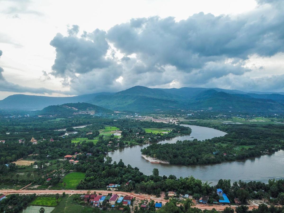 Nary Garden Hotel Kampot Exterior foto